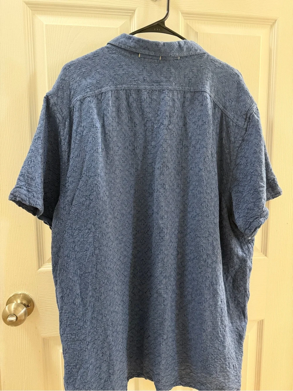 Banana Republic Men's Short-Sleeve Textured Button-Down Shirt - Blue
